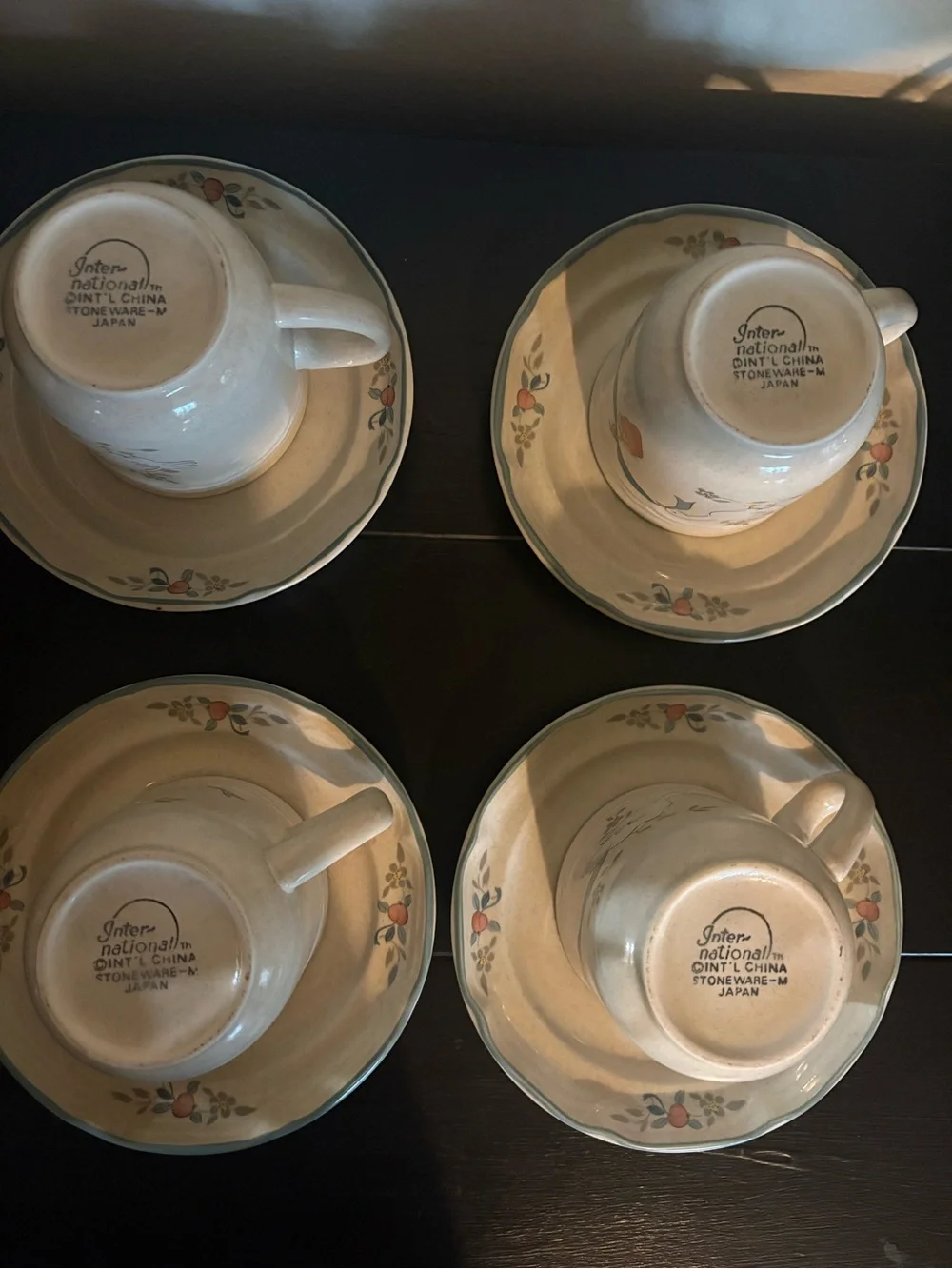 Grandma Chic Vintage Marmalade Goose Tea or Coffee Set – 4 Mugs & Saucers